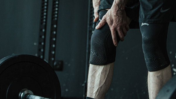 How tight should knee sleeves be?